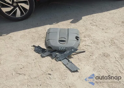 2013 Jeep Grand Cherokee Laredo z USA, uszkodzony, nr VIN 1C4RJEAGXDC533412